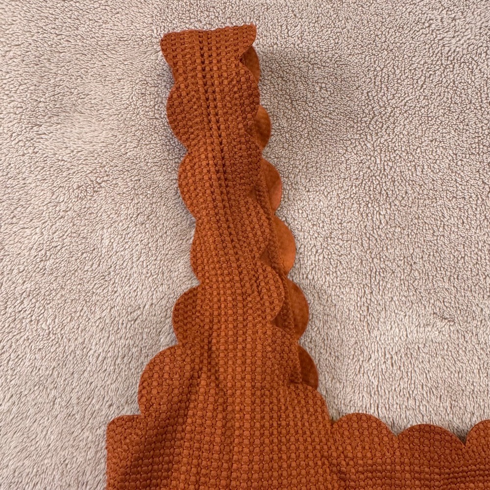 Aerie Scalloped One Piece Swimsuit Rust Textured Beachy Resort Boho Sz S Long - Picture 3 of 8